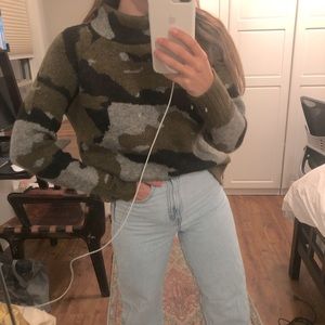 Beachlunchlounge print sweater with mock neck